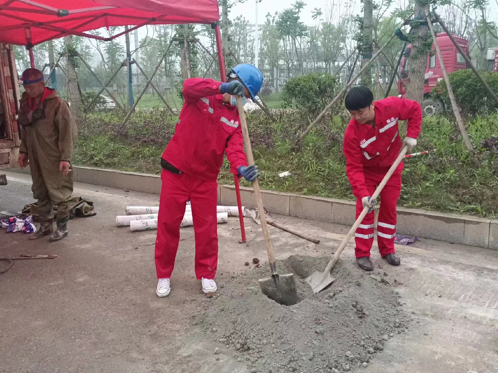 海安管道疏通哪家好】及时进行市政管道清淤